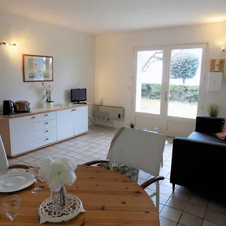 Royan - Plage Du Chay - Appartement En Rez-De-Jardin Avec Apercu Mer Exterior photo