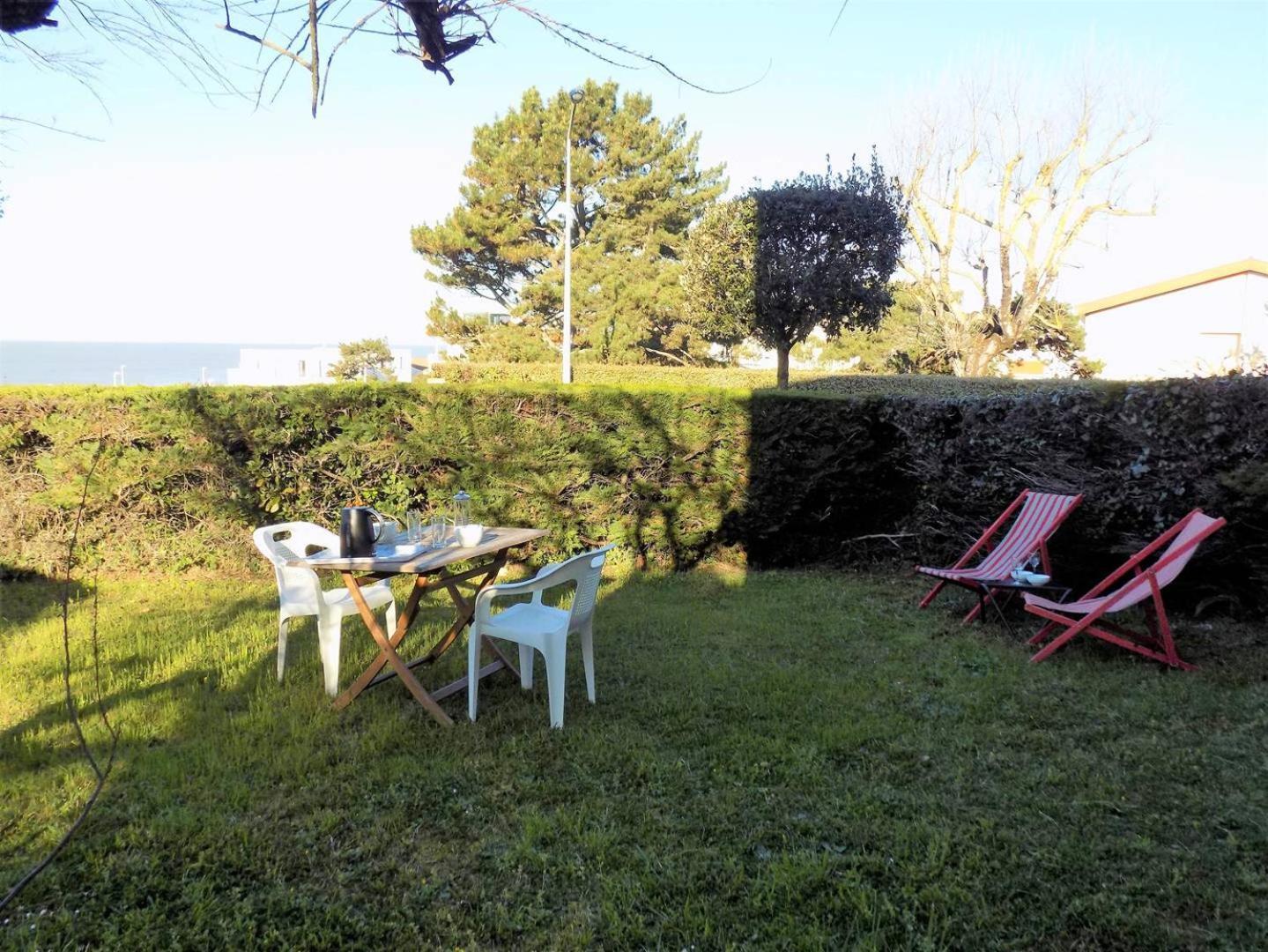 - Du Chay - En Rez-de-jardin Avec Apercu Appartement Royan